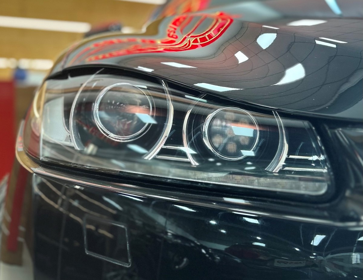 Jaguar XF 2.2 Prestige