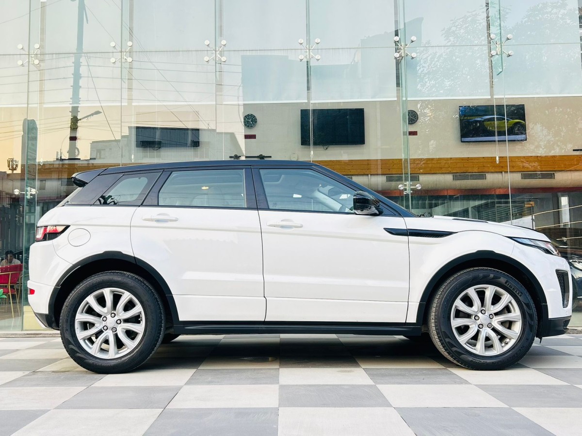 Land Rover Range Rover 2.0 Evoque HSE Panoramic Sunroof